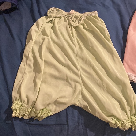 Two pairs of women’s sleep bottoms, one pink one green - Picture 3 of 3
